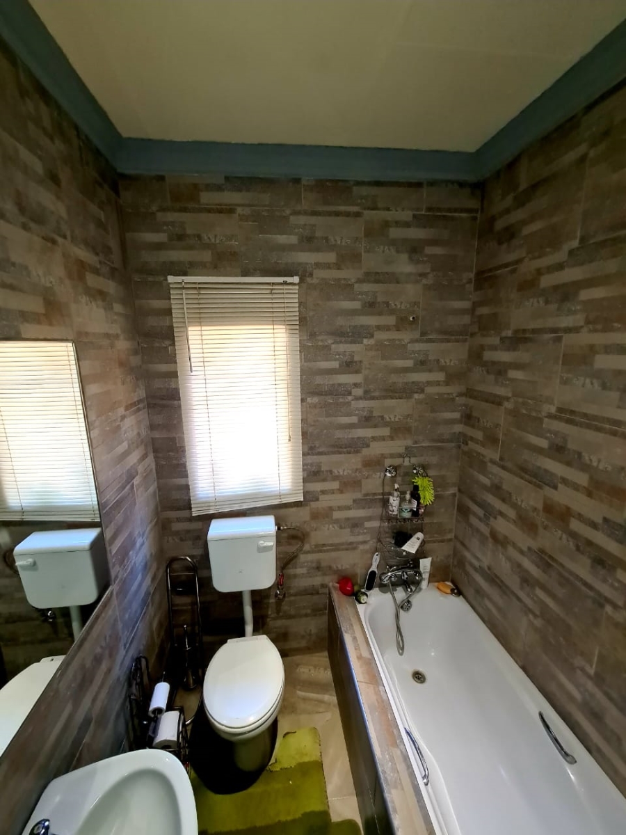  Bedroom Property for Sale in Wolmaransstad North West